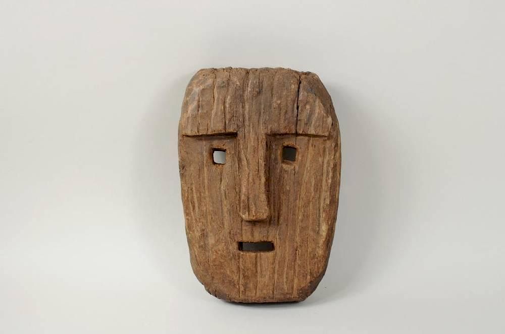 Appraisal: Carved Wood Mask Possibly Woodlands or Cherokee Native American carved