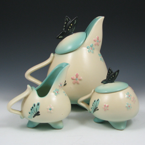 Appraisal: Hull Butterfly Three-Piece Tea Set - Mint Hull three-piece tea