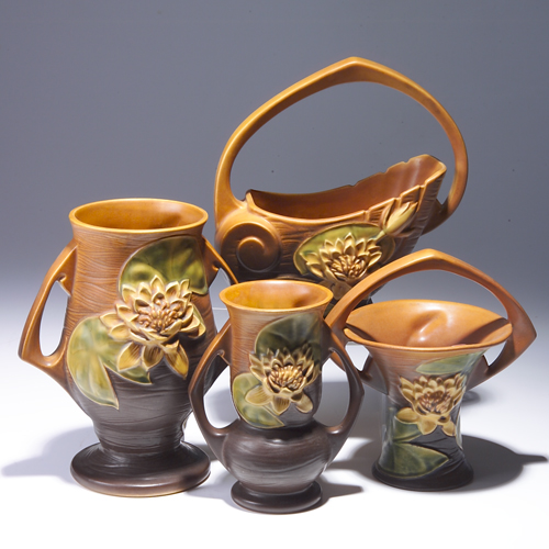 Appraisal: Four ROSEVILLE Brown Water Lily pieces to include two baskets