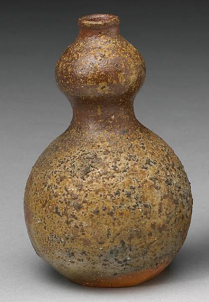 Appraisal: Isezaki Jun b A stoneware sake bottle Of hisago or