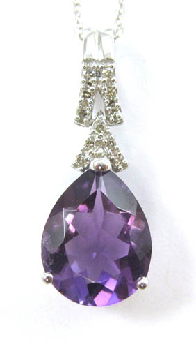 Appraisal: DIAMOND AND AMETHYST PENDANT NECKLACE mounted in karat white gold