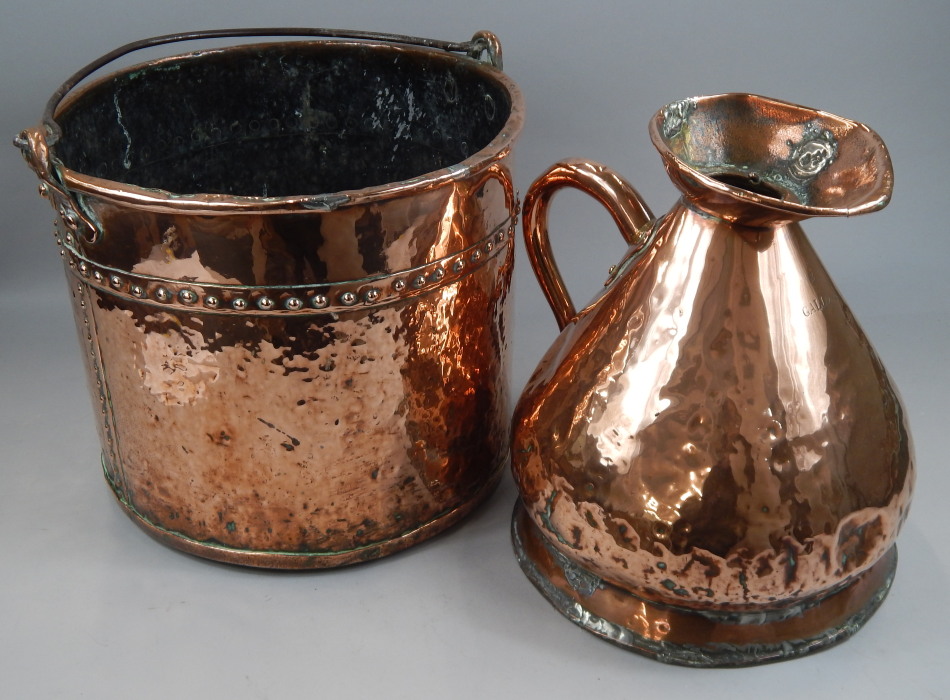 Appraisal: Two items of metalware a circular copper bucket with iron