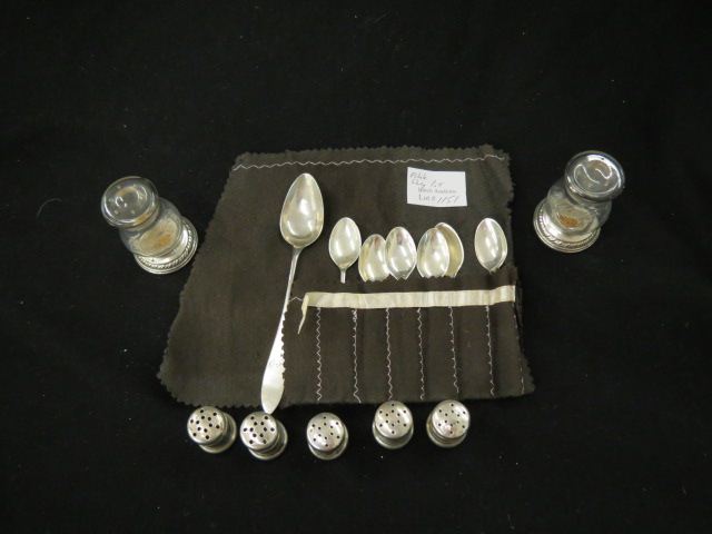 Appraisal: Estate Sterling Silver Lot five demitasse spoons one teaspoon small