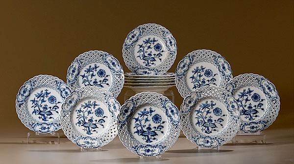 Appraisal: MEISSEN BLUE ONION PIERCED PLATES Continental early th century Thirteen