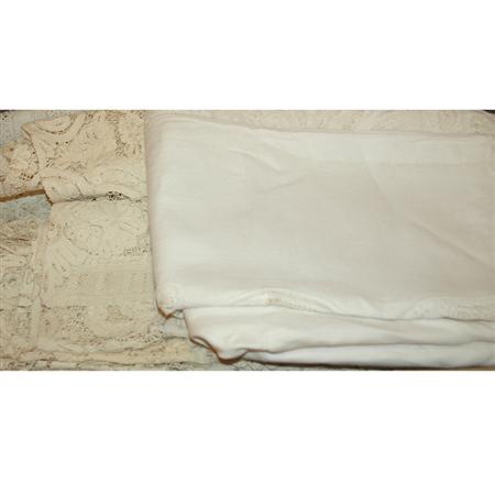 Appraisal: Miscellaneous Group of Linens Estimate nbsp nbsp nbsp - nbsp