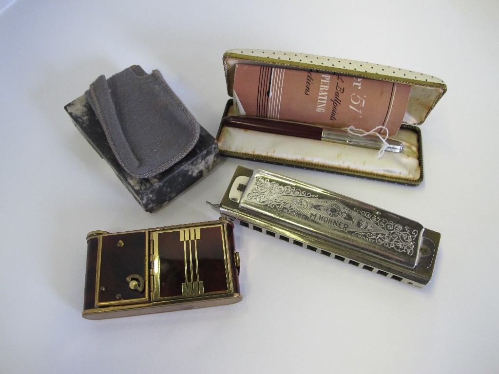 Appraisal: A lot comprising a Parker pen harmonica and a compact