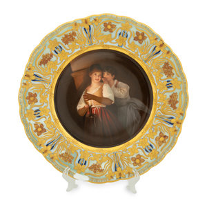 Appraisal: A Vienna Porcelain Cabinet Plate TH CENTURY Diameter inches