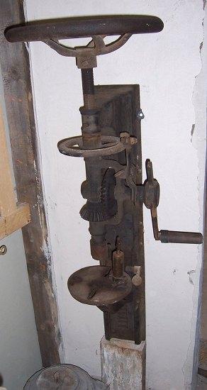 Appraisal: A pillar drill press and the wall mount for the