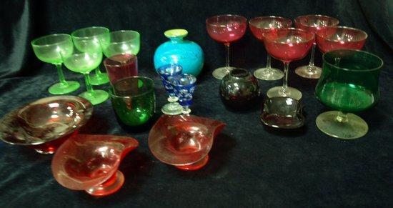 Appraisal: Five glasses with ruby bowls and clear glass stems four