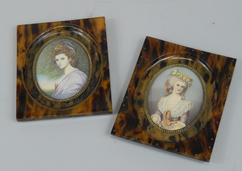 Appraisal: A pair of thC miniatures each printed and painted with