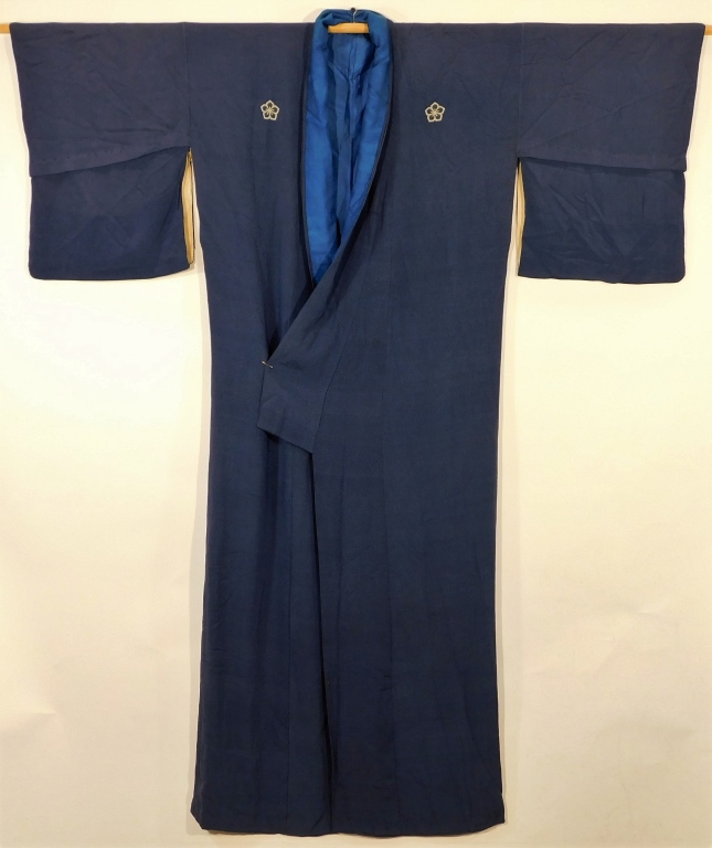 Appraisal: JAPANESE FIVE CRESTED INDIGO TOMESODE KIMONO Japan - th CenturyLight