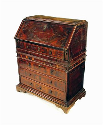 Appraisal: An th century Italian walnut small bureau inlaid stringing with