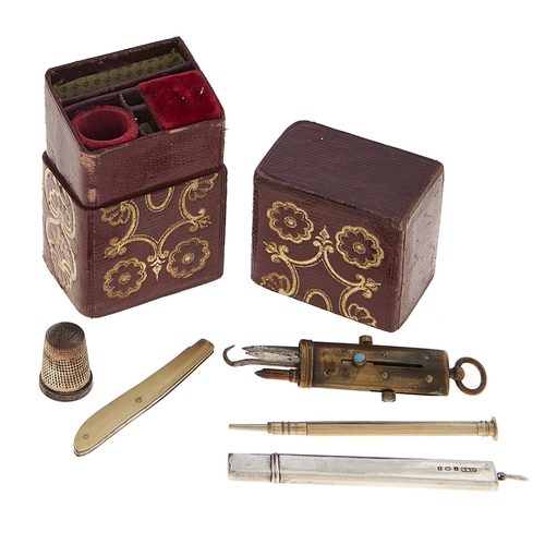 Appraisal: A Victorian gilt tooled morocco necessaire containing a silver pencil