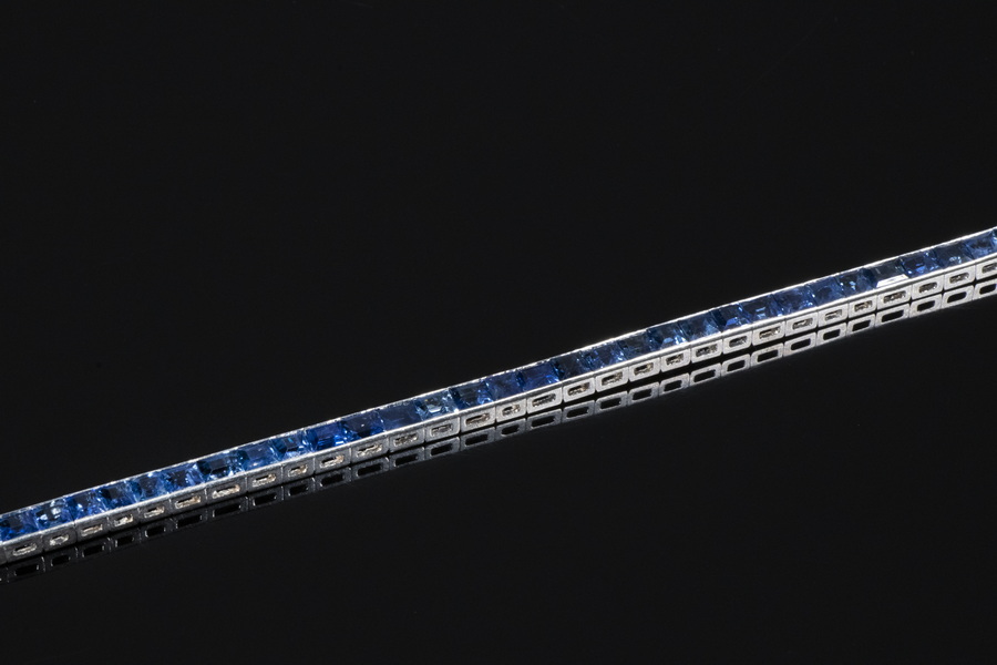 Appraisal: BLUE SAPPHIRE TENNIS BRACELET Handmade antique Platinum tennis bracelet set