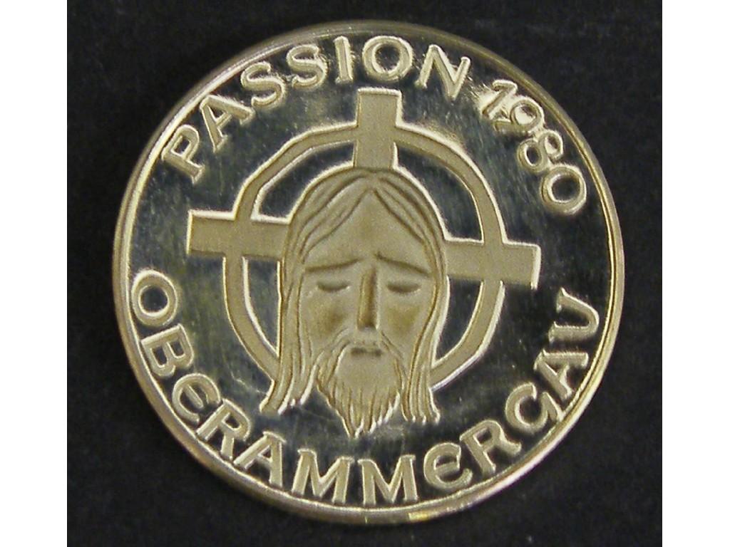 Appraisal: Oberammergau commemorative gold coin depicting Christ ct gm