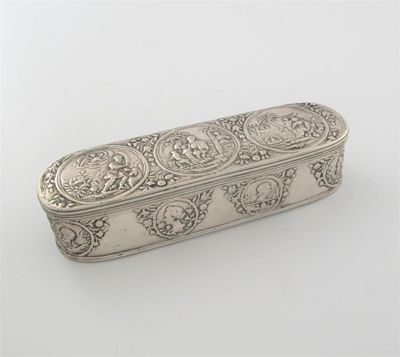 Appraisal: A th century Dutch oblong tobacco box with rounded ends