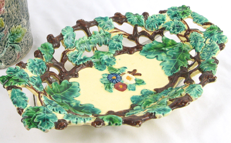 Appraisal: A MAJOLICA GLAZED POTTERY BOWL in a pierced design of