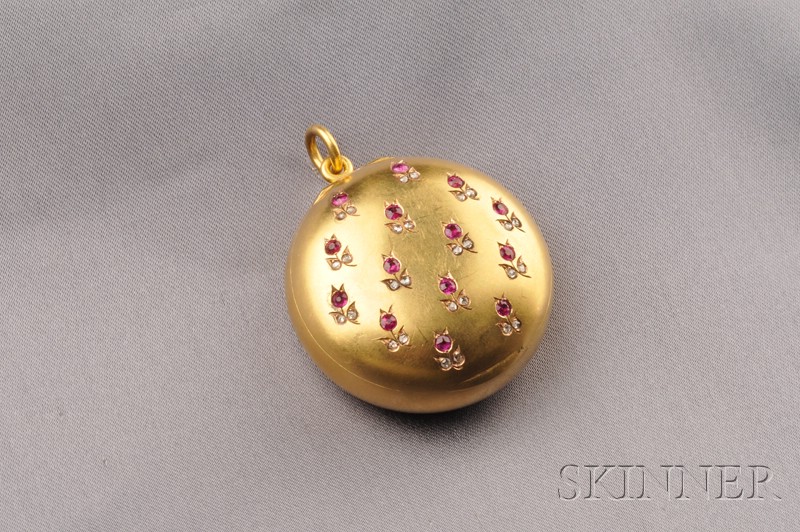 Appraisal: Antique kt Gold Ruby Diamond Compact France the domed form