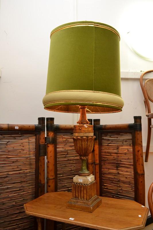 Appraisal: A DECORATIVE GILTWOOD LAMP WITH A LARGE GREEN SHADE A