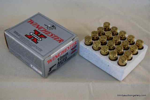 Appraisal: Winchester mm Auto gr Ammunition This is for like new