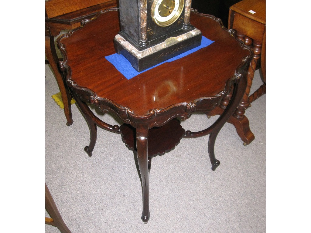 Appraisal: Victorian mahogany occasional table