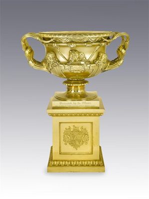 Appraisal: A fine Regency silvergilt presentation cup in the form of