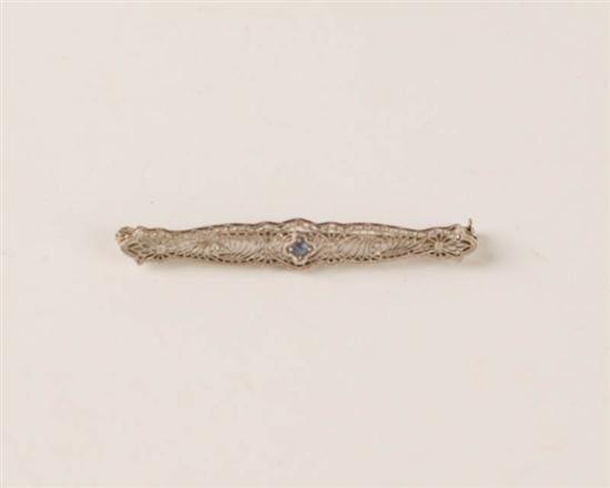 Appraisal: A Gold and Sapphire Filigree Bar Pin K marked white