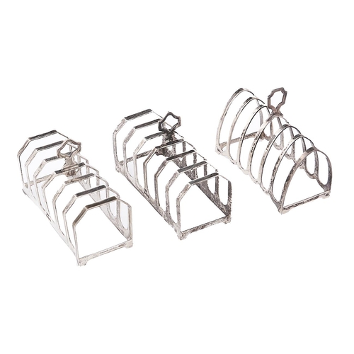 Appraisal: A pair of Edward VIII silver toast racks cm l