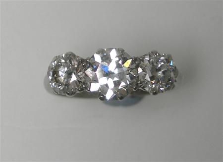 Appraisal: An early th century platinum mounted diamond three-stone ring claw