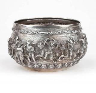 Appraisal: A Burmese repousse silver bowl Early th century apparently unmarked